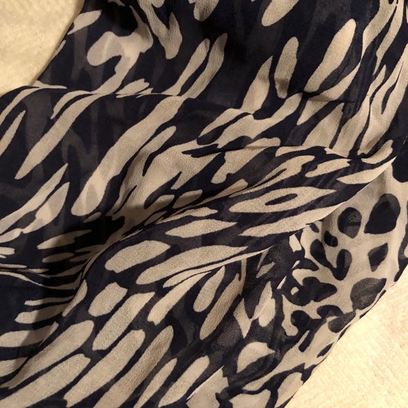 EXPRESS navy white and yellow infinity scarf - Picture 3 of 4